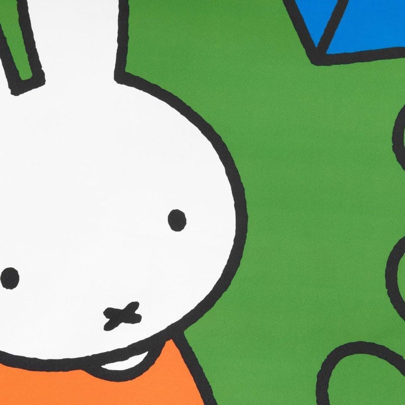 Fatboy Flying Carpet x Miffy | Non-slip bottom | UV-resistant | Easy to clean | Suitable for indoor and outdoor use | 100% Recycled polyester | Filling: foam padding | 180 x 140 cm - Green - Image 5